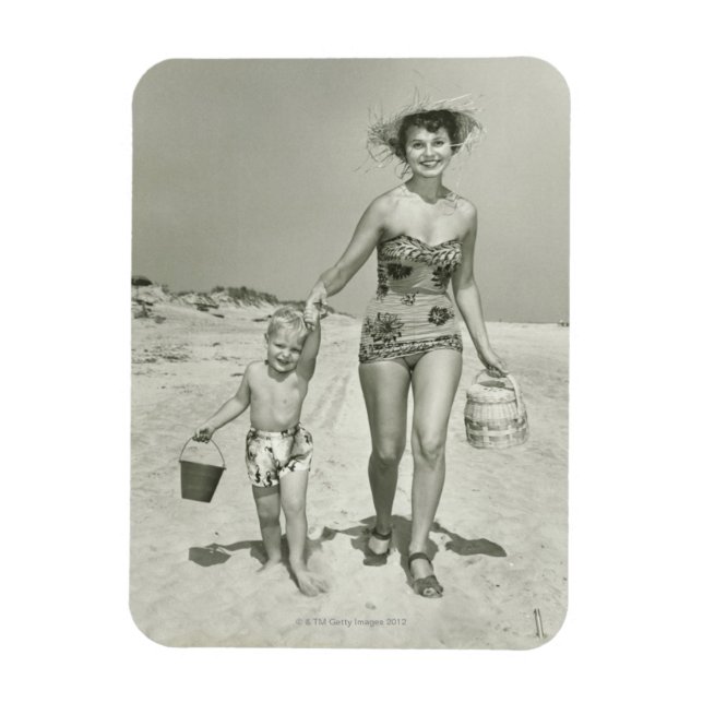 Mutter und Sohn zu Fuß Magnet (Vertikal)