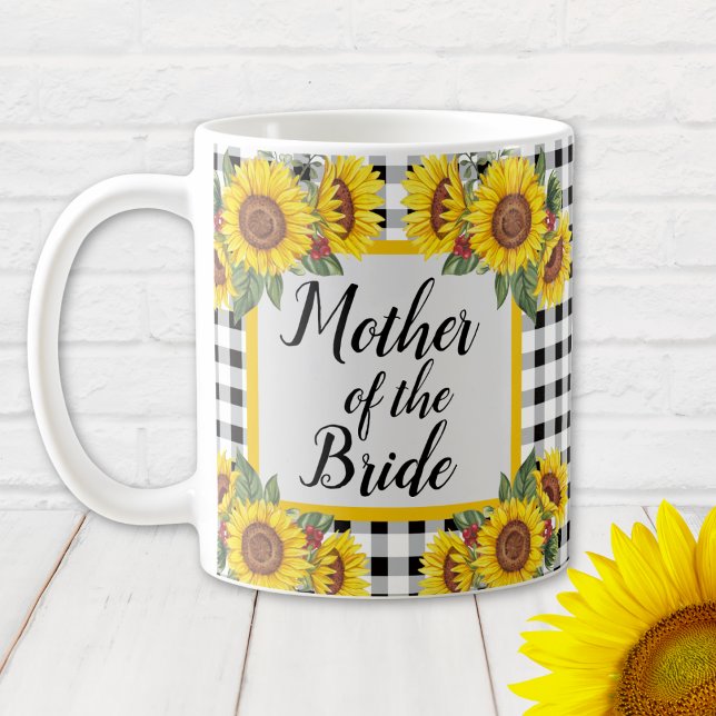 Mutter von Bride Personalisiert Gingham Sunflowers Kaffeetasse (Mother of the Bride personalized Sunflowers and Gingham Bridal Shower Gift Mug)