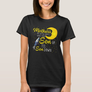 Mütter von kleinen Jungen arbeiten von Sohn bis T-Shirt