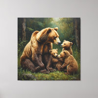 Mutterbär mit Kneipen in einer Waldlandschaft