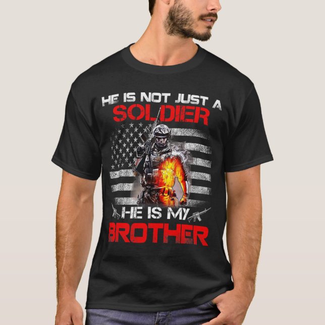 My Brother Is A Soldier Proud Army Sister Tshirt g (Vorderseite)