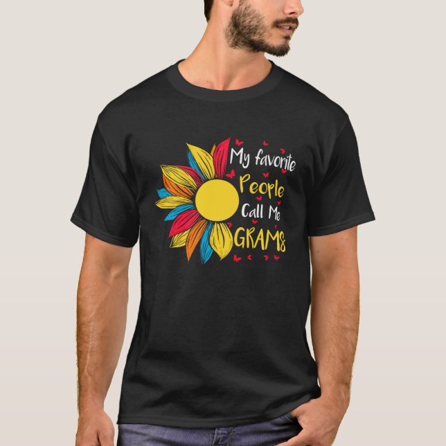My Favorite People Call Me Grams Xmas T-Shirt (Vorderseite)