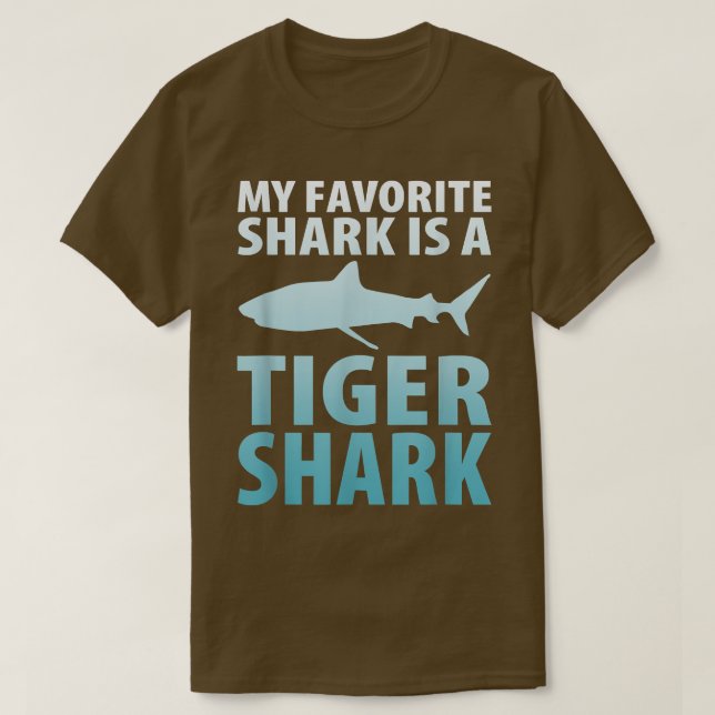 My Favorite Shark is a Tiger Shark Ocean  T-Shirt (Design vorne)