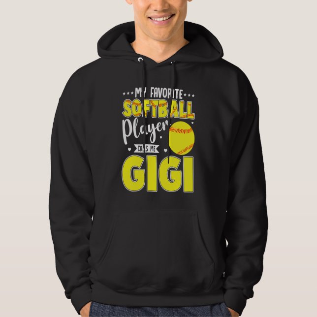 My Favorite Softball Player Calls Me Gigi Matching Hoodie (Vorderseite)