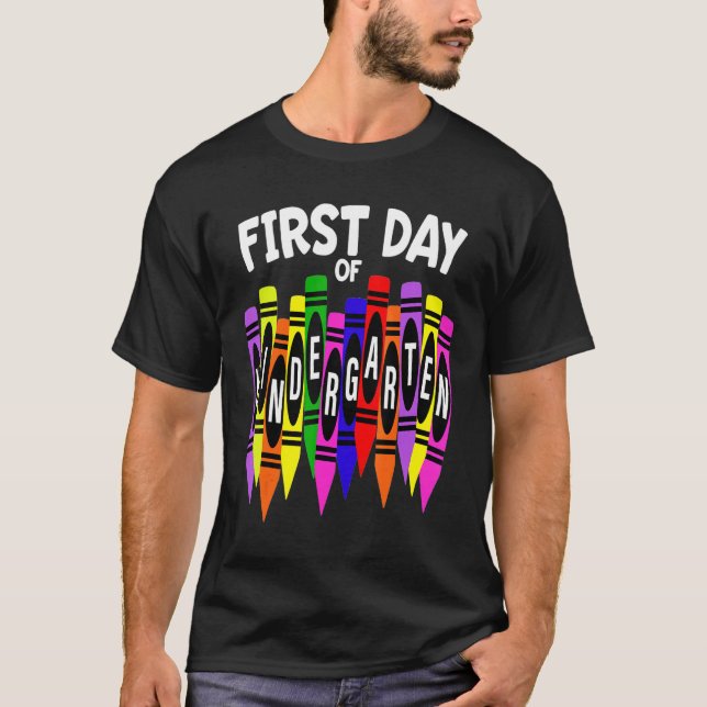 My First Day Of Kindergarten  Colorful Rainbow T-Shirt (Vorderseite)