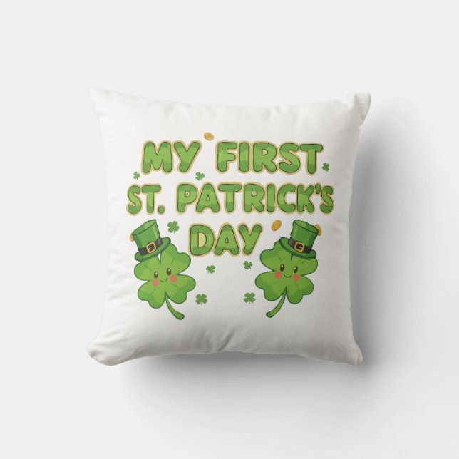 My First St. Patrick's Day | Cute Kawaii Shamrock  Kissen (Vorderseite)