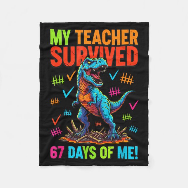 My Teacher Survived 67 Days Of School 67 Meme Dino Fleecedecke (Vorderseite)
