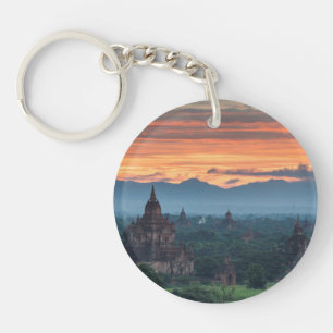 Myanmar, lever de soleil à Bagan