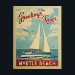 Myrtle Beach Postcard Sailboat Vintage Travel SC Postkarte<br><div class="desc">Diese Grüße aus Myrtle Beach South Carolina Jahrgang nautische Reise-Design verfügt über ein Boot Segelboot auf dem Wasser mit Möwen und einen blauen Himmel gefüllt mit prächtigen puffigen weißen Wolken.</div>