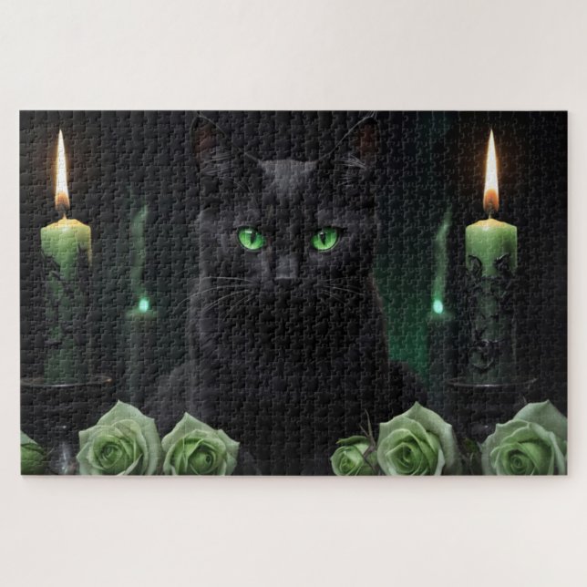 Mysteriöse Beängstigende Schwarze Katze mit grünen (Horizontal)