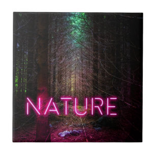 Mysteriöse Fichtenwälder Natur Neon magenta Zeiche Fliese