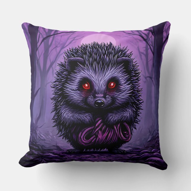 Mysteriöser Igel im Spooky Forest Kissen (Vorderseite)