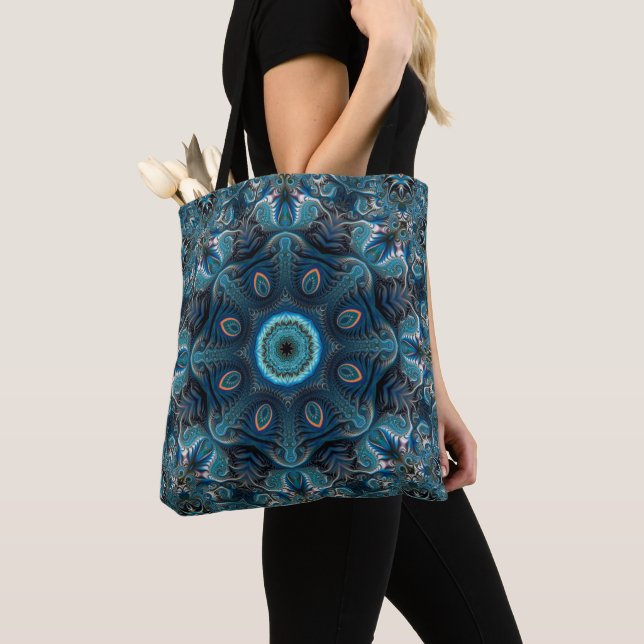 Mysteriöses Raummandala Tasche (Von Nahem)
