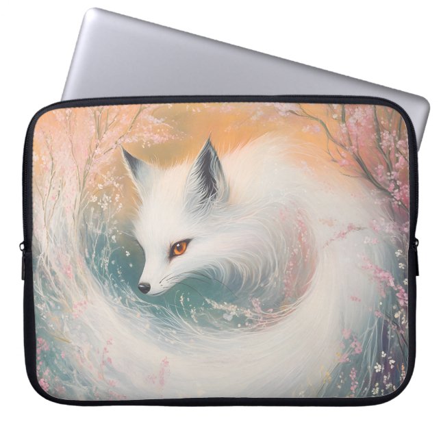Mystic Bloom Spring Fox Watercolor Laptopschutzhülle (Vorderseite)