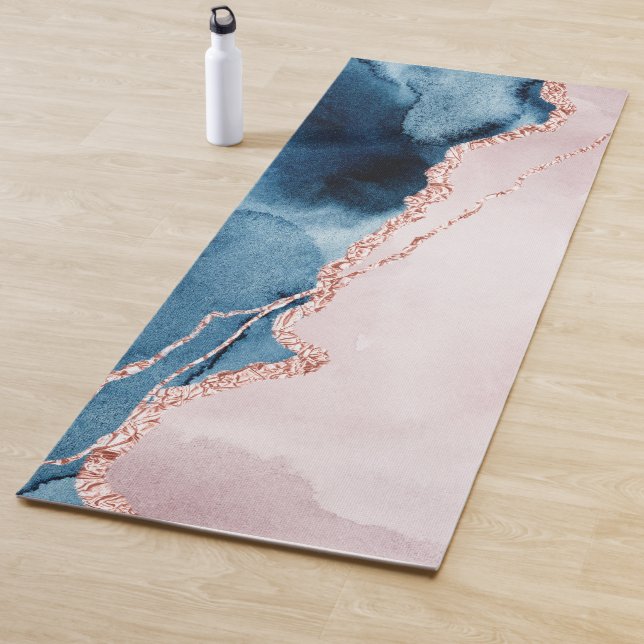Mystic Elegance | Aquamarines Blau und Rose Gold A Yogamatte (Beispiel)