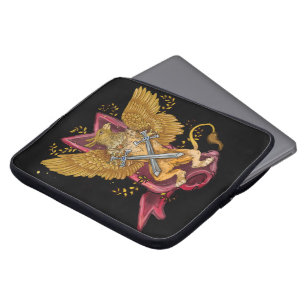 Mystic Griffin mit Schwertern Laptopschutzhülle