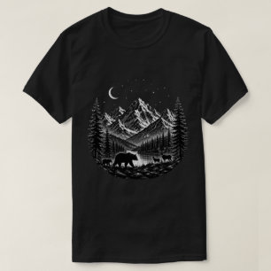 Mystic Mountain Wilderness Nacht im Linocut-Stil T-Shirt