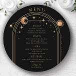 Mystical Black Gold Sun Moon Stars Space Wedding Menükarte<br><div class="desc">Mystical Black Gold Sun Moon Stars Space Wedding Menu Cards verfügen über einen goldenen Rahmen für Sonne, Mond und Sterne auf schwarzem Hintergrund mit Menüdetails in der Mitte in modernen goldenen Kalligraphie-Skript. Personalisieren Sie den Text durch Bearbeiten in den bereitgestellten Textfeldern. Entworfen für Sie von Evco Studio © unter www.zazzle.com/store/evcostudio...</div>