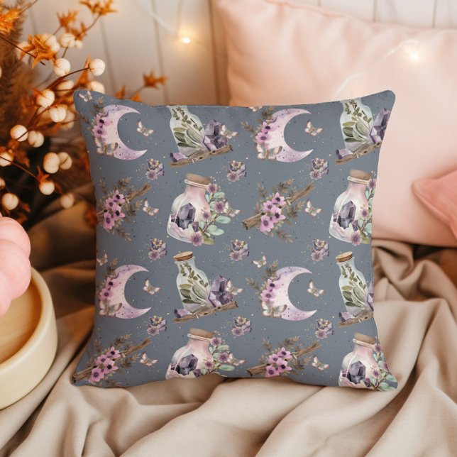 Mystical Boho Lavender Anemone Moon und Poster Kissen (Von Creator hochgeladen)