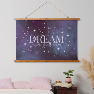 Mystical Dream Dusty Violet Wandteppich Mit Holzrahmen