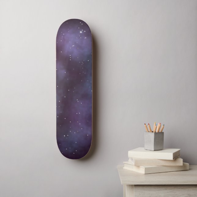 Mystical Dusty Violet Galaxy Skateboard (Wandkunst)