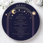 Mystical Rainbow Blue Sun Moon Stars Space Wedding Menükarte<br><div class="desc">Mystical Rainbow Dark Navy Blue Sun Moon Stars Space Cosmic Astronomy Celestial Wedding Menu Cards verfügt über eine goldene Sonne, Mond und Sterne Rahmen auf einem dunkelmarineblau blauen Hintergrund mit Ihren Menüdetails in der Mitte in modernen pfirsichkalligraphischen Skript. Personalisieren Sie den Text durch Bearbeiten in den bereitgestellten Textfeldern. Entworfen für...</div>