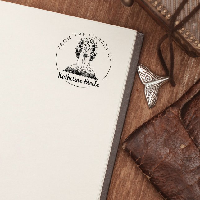 Mystische Katze aus der Bibliothek des Buches Gummistempel (Von Creator hochgeladen)