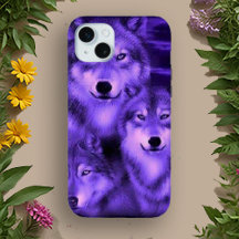 Mystische Lila Wölfe - Fett grafisches Design