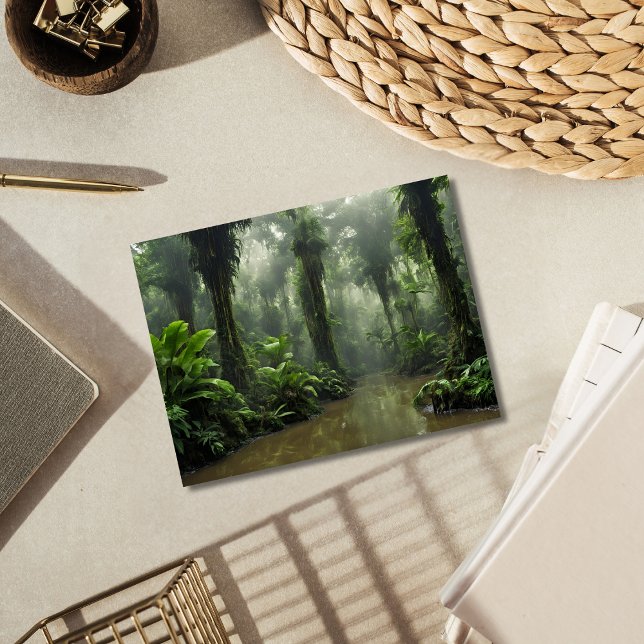 Mystische Ruhe: Der verzauberte Regenwald Postkarte (Von Creator hochgeladen)