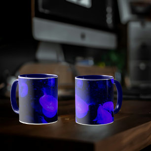 Mystische Tiefen: Qualle Serenity Tasse
