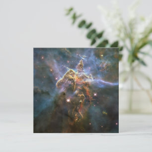 Mystischer Berg in Carina Nebula Hubble Space Einladung