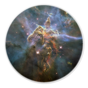 Mystischer Berg in Carina Nebula Hubble Space Keramikknauf