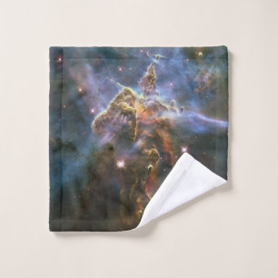 Mystischer Berg in Carina Nebula Hubble Space Waschlappen