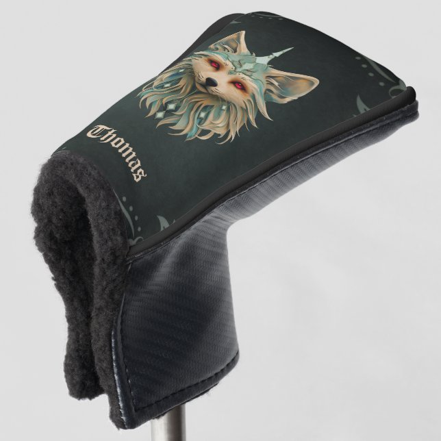 Mystischer Fuchs mit durchstechenden roten Augen. Golf Headcover (3/4 Vorderseite)