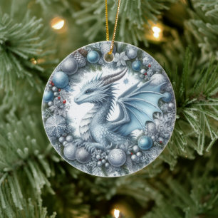 Mythische Kranzwächter des Winters Keramik Ornament