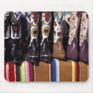 NA, USA, New Mexico, Santa Fe. Cowboystiefel Mousepad