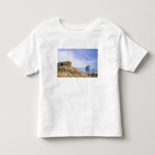 NA, USA, Texas Windmühle und Klippen von Palo Duro Kleinkind T-shirt
