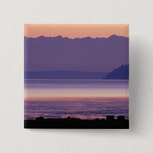 NA, USA, Washington, Conway. Olympische Berge Button