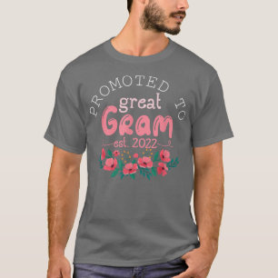 Nach Gram Est 2022 befördert erste Oma Mothe T-Shirt