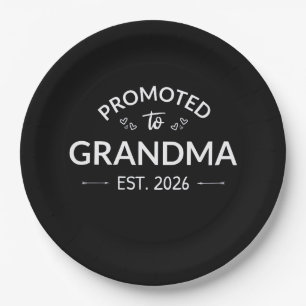 Nach Oma Est befördert. 2026 Pappteller