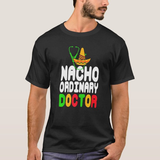 Nacho Ordinary Doctor Retro Present T-Shirt (Vorderseite)