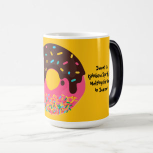 Nachspeise, Regenbogen-Sprinkle-Donut, Doughnut Verwandlungstasse