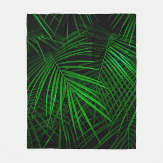 Nacht im tropischen Regenwald. Palm-Blätter beleuc Fleecedecke