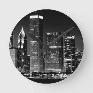 Nachtansicht von Chicagos berühmtem Stadtbild Runde Wanduhr
