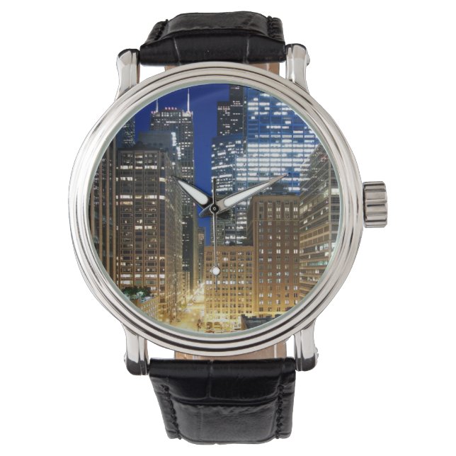 Nachtblick auf das Stadtbild von Chicago Armbanduhr (Vorderseite)