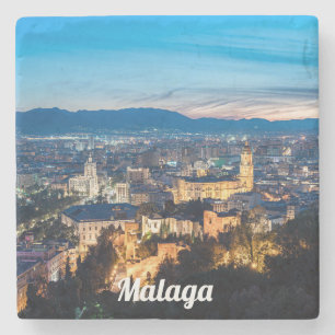 Nachtblick auf die Kathedrale von Malaga, Spanien Steinuntersetzer