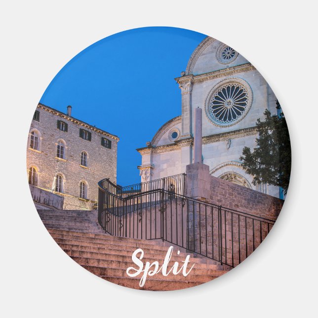 Nachtblick auf Treppe und Kirche in Split, Kroatie Magnet (Vorne)