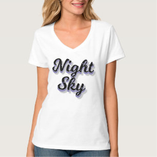 Nachthimmel-Schrifttext mit kosmischen Sternen T-Shirt