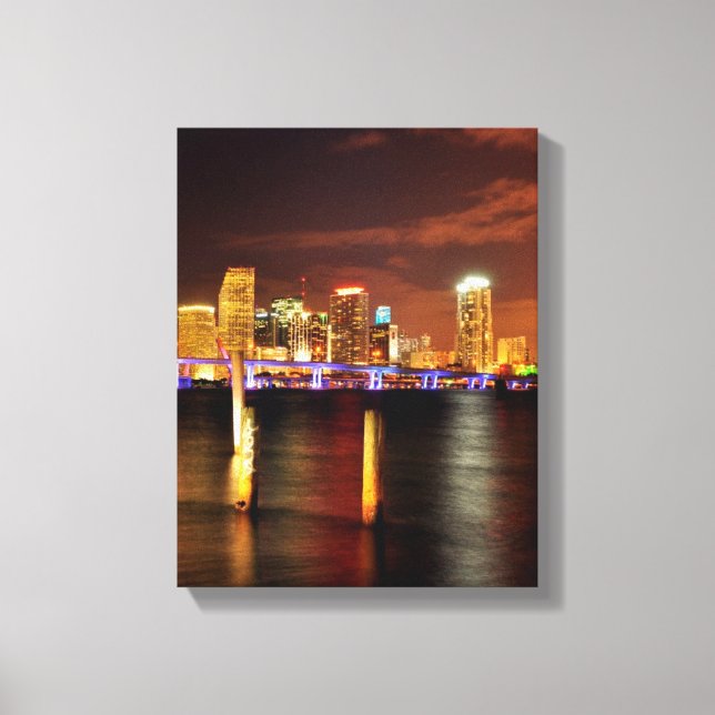Nachts die Skyline von Miami, Florida Leinwanddruck (Vorderseite)