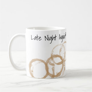 Nachts wieder kaffeeverkleidete Rings Kaffeetasse